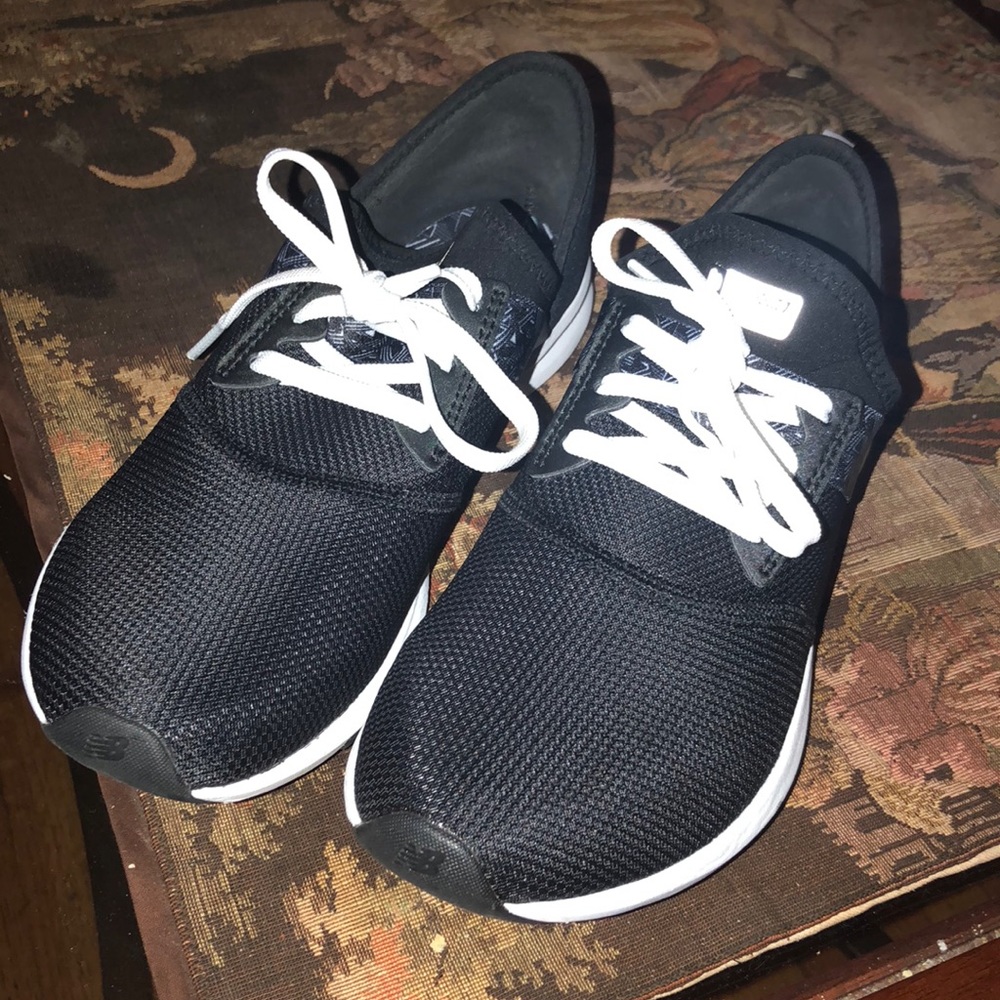 Barely worn New Balance shoes